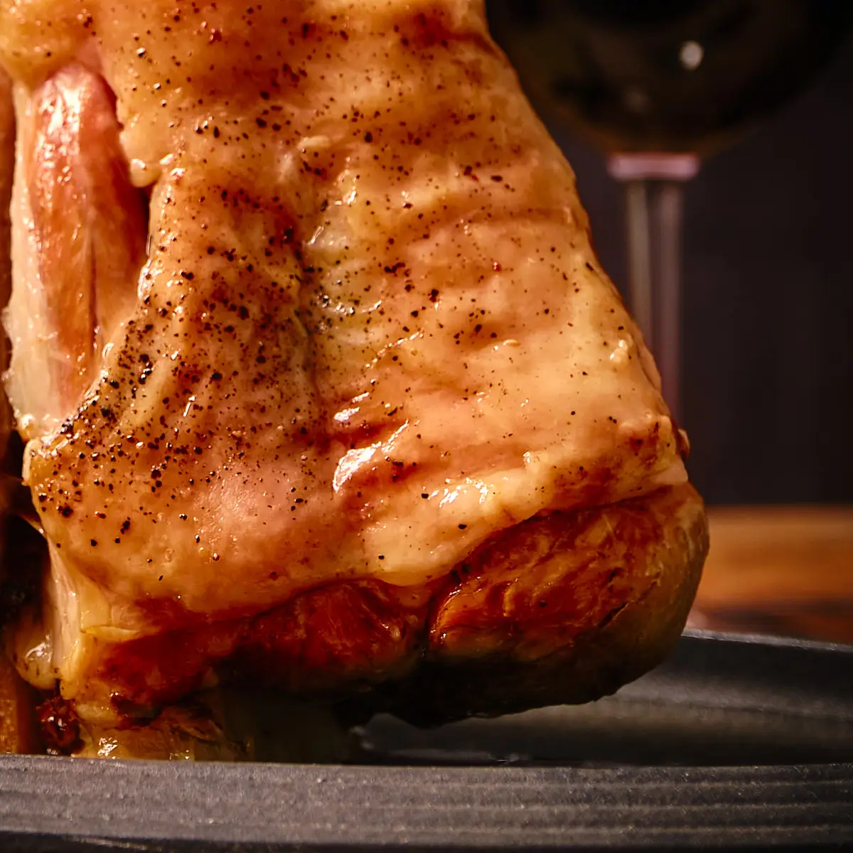 Jarretón De Ternera Lechal Asado - Image 3