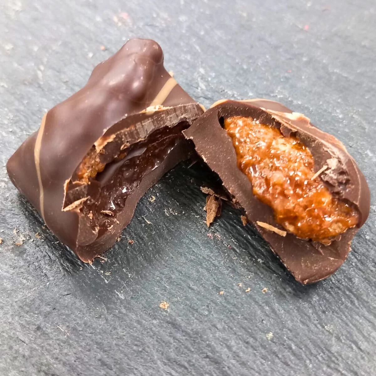 Surtido de bombones artesanales - 16 unidades - Image 8