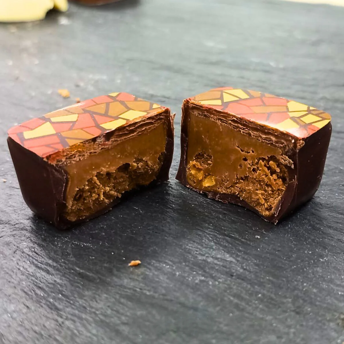 Surtido de bombones artesanales - 16 unidades - Image 9